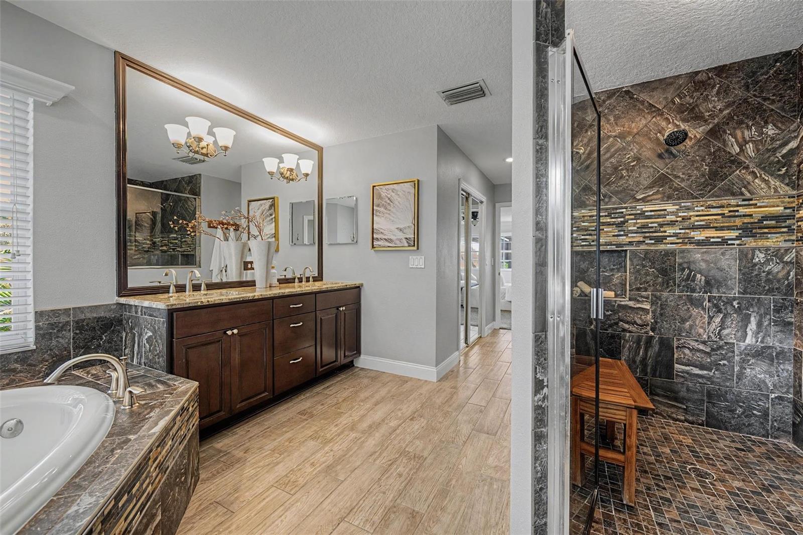 KEYSTONE CROSSINGS - Residential