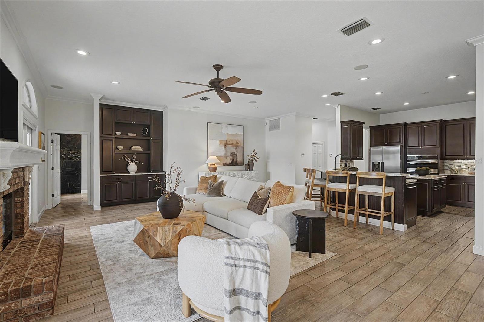 KEYSTONE CROSSINGS - Residential