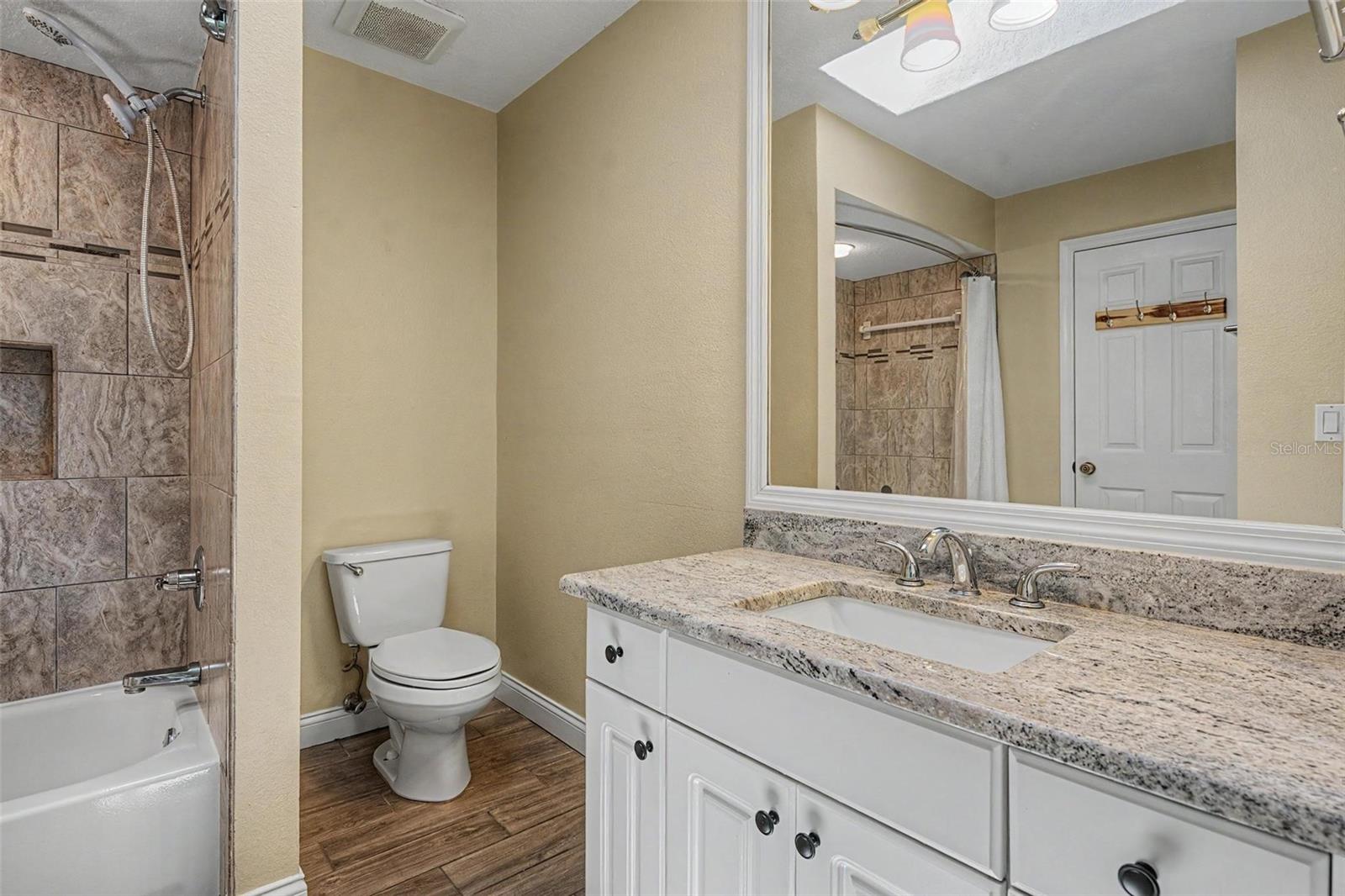 KEYSTONE CROSSINGS - Residential