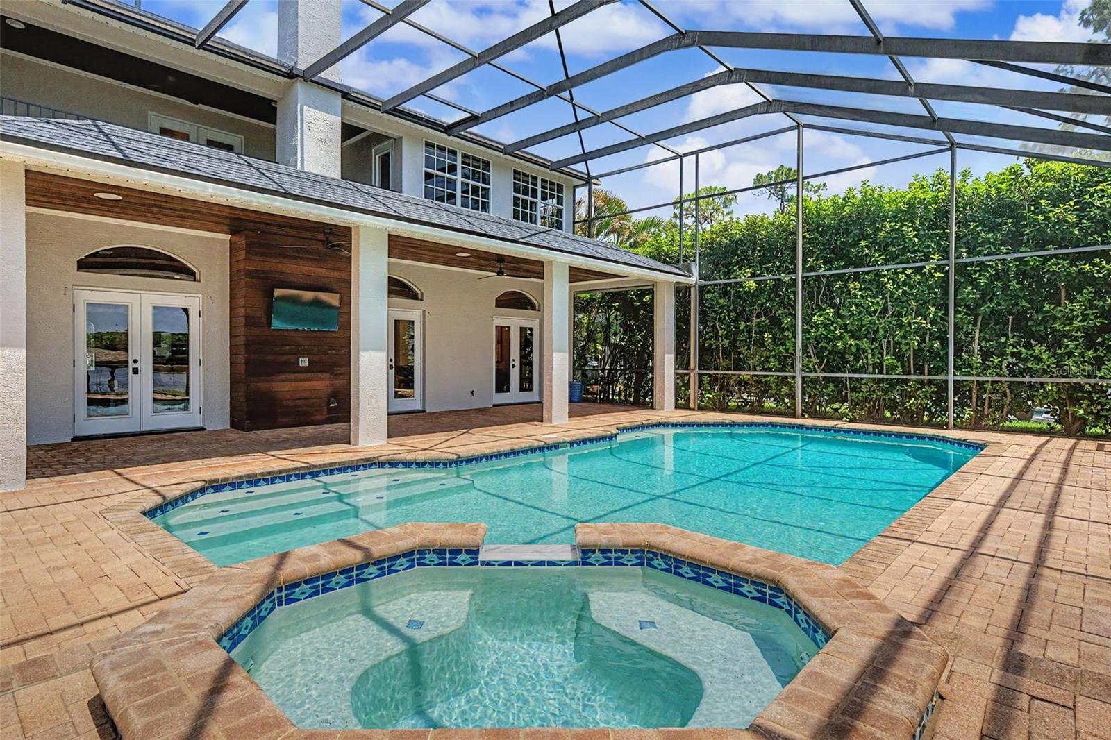 KEYSTONE CROSSINGS - Residential
