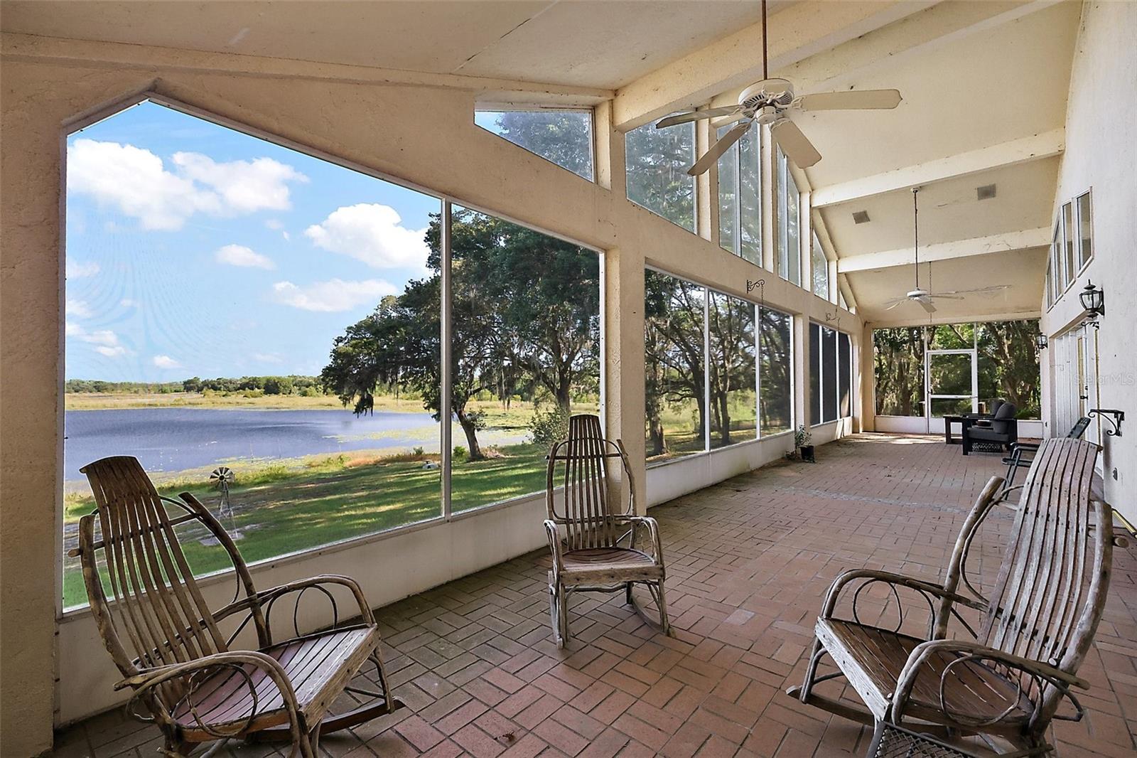 NICOTOON LAKE - Residential