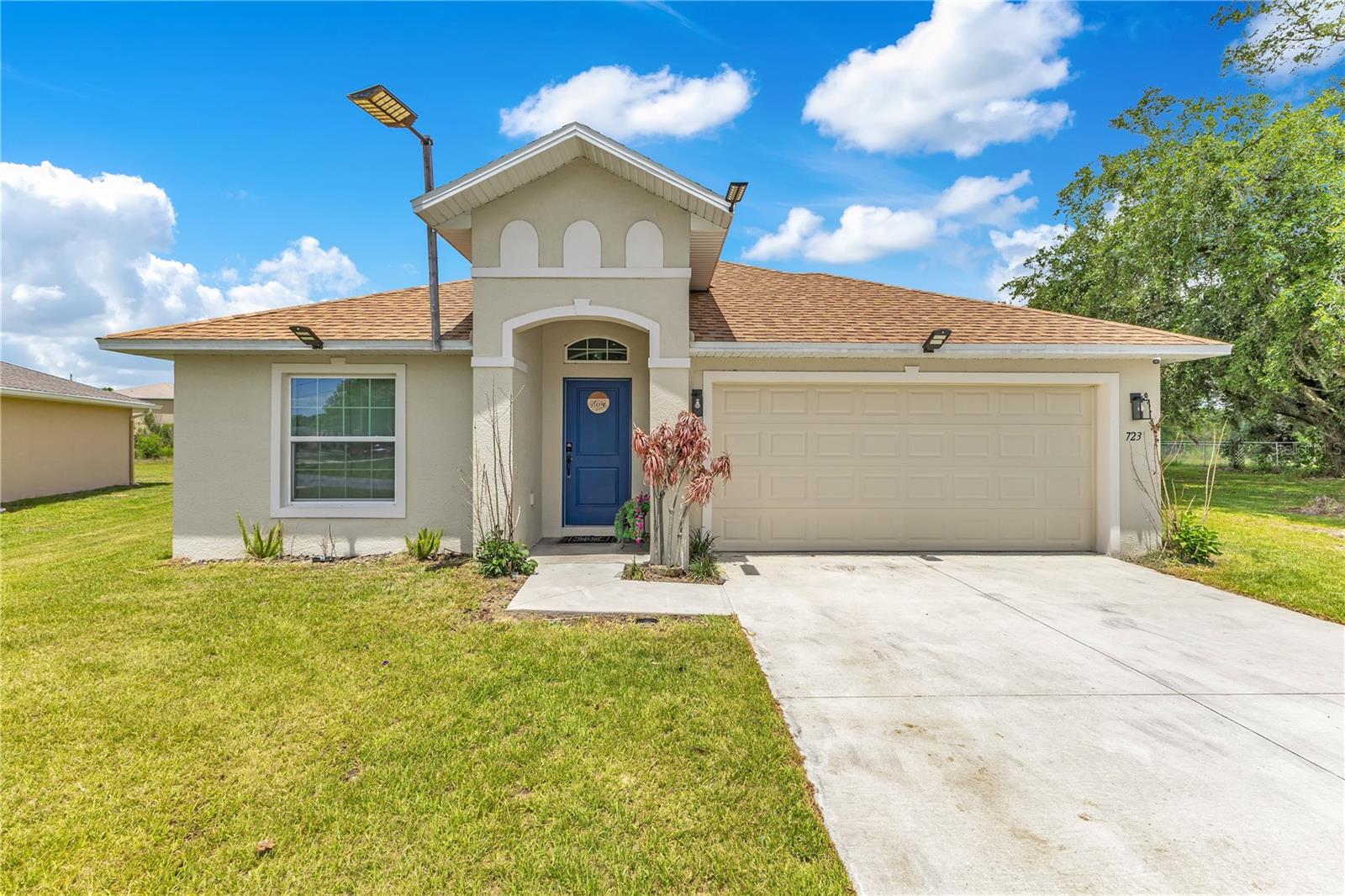 "HUGE BACKYARD".  Welcome to this beautifully maintained home located on a quiet cul-de-sac in the heart of Poinciana. This spacious property offers a bright, open layout with generous living and dining areas, perfect for both everyday living and entertaining. The kitchen features ample cabinetry and a comfortable eat-in space overlooking the backyard. All bedrooms are well-sized, including a peaceful primary suite with its own private bath. Enjoy a large yard with plenty of room for outdoor living, gardening, or play. Conveniently located near schools, shopping, medical facilities, and the Poinciana Community Park. A wonderful opportunity to own a move-in-ready home in a growing community.