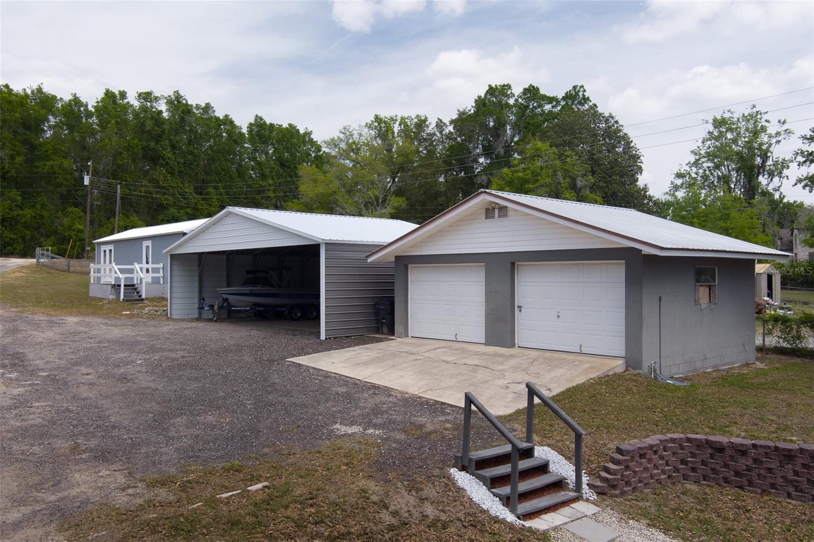 LILLY LAKE - Residential