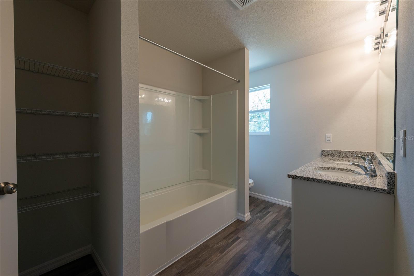 SPRING HILL - Residential Lease