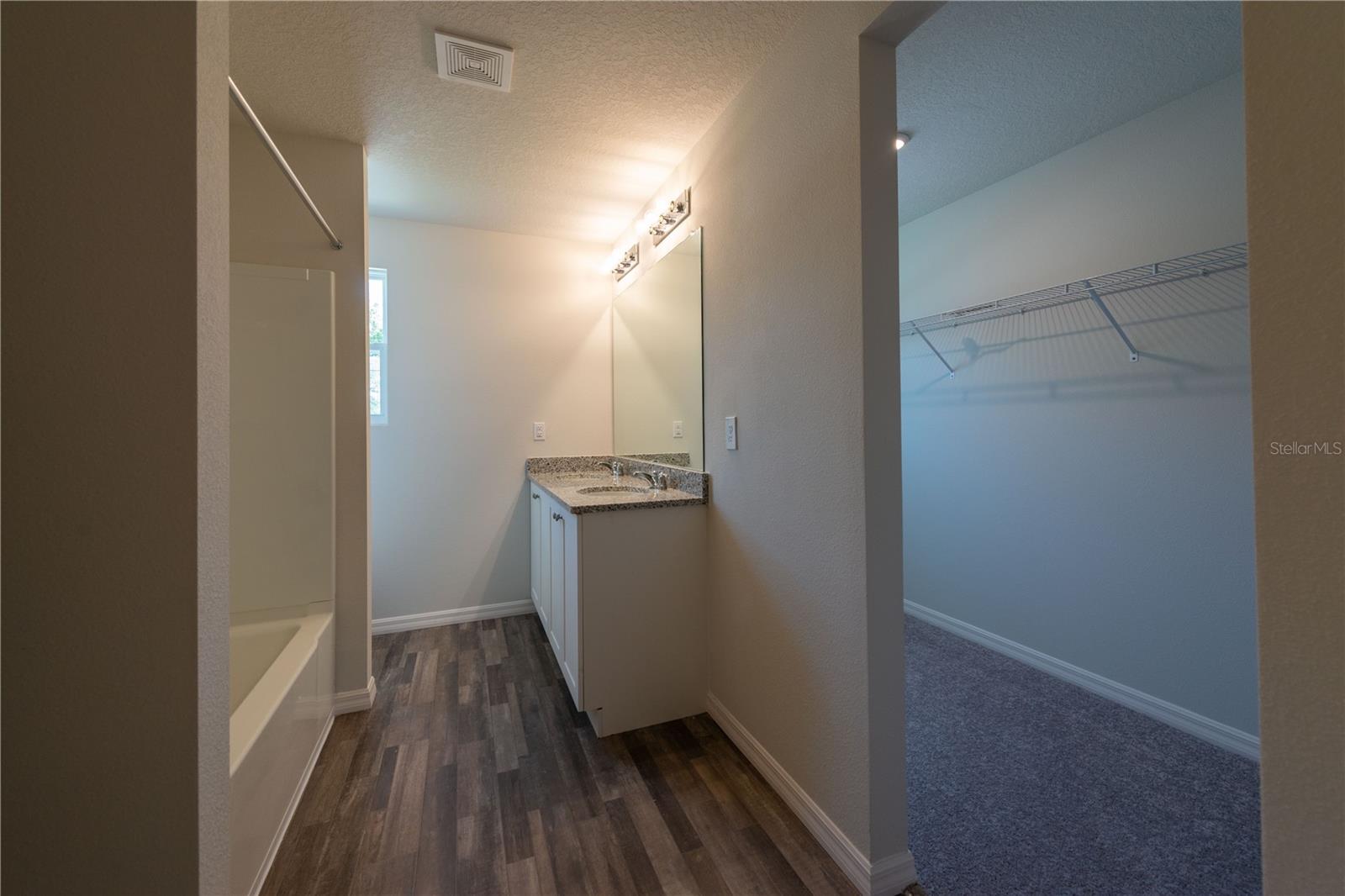 SPRING HILL - Residential Lease