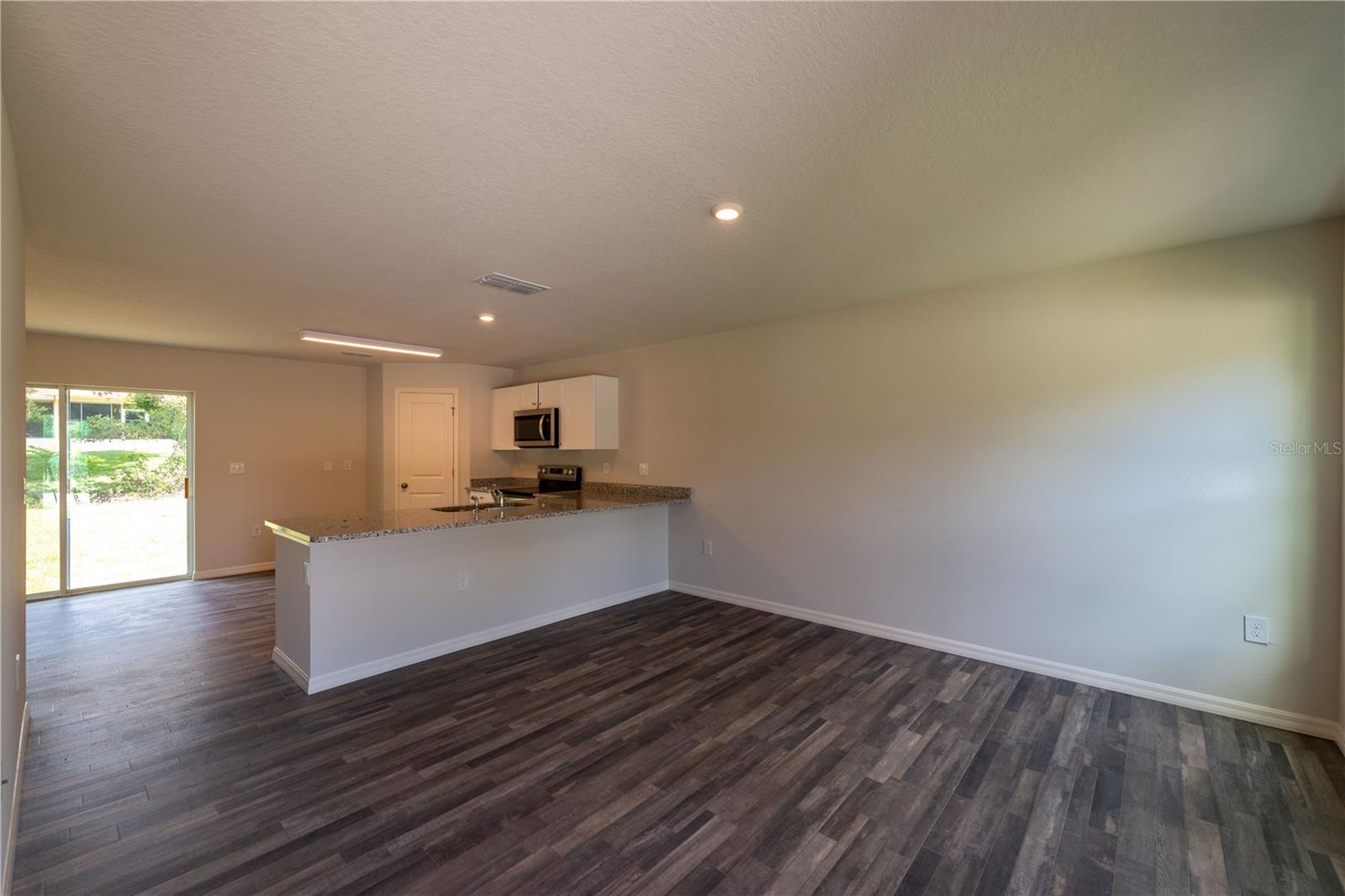 SPRING HILL - Residential Lease