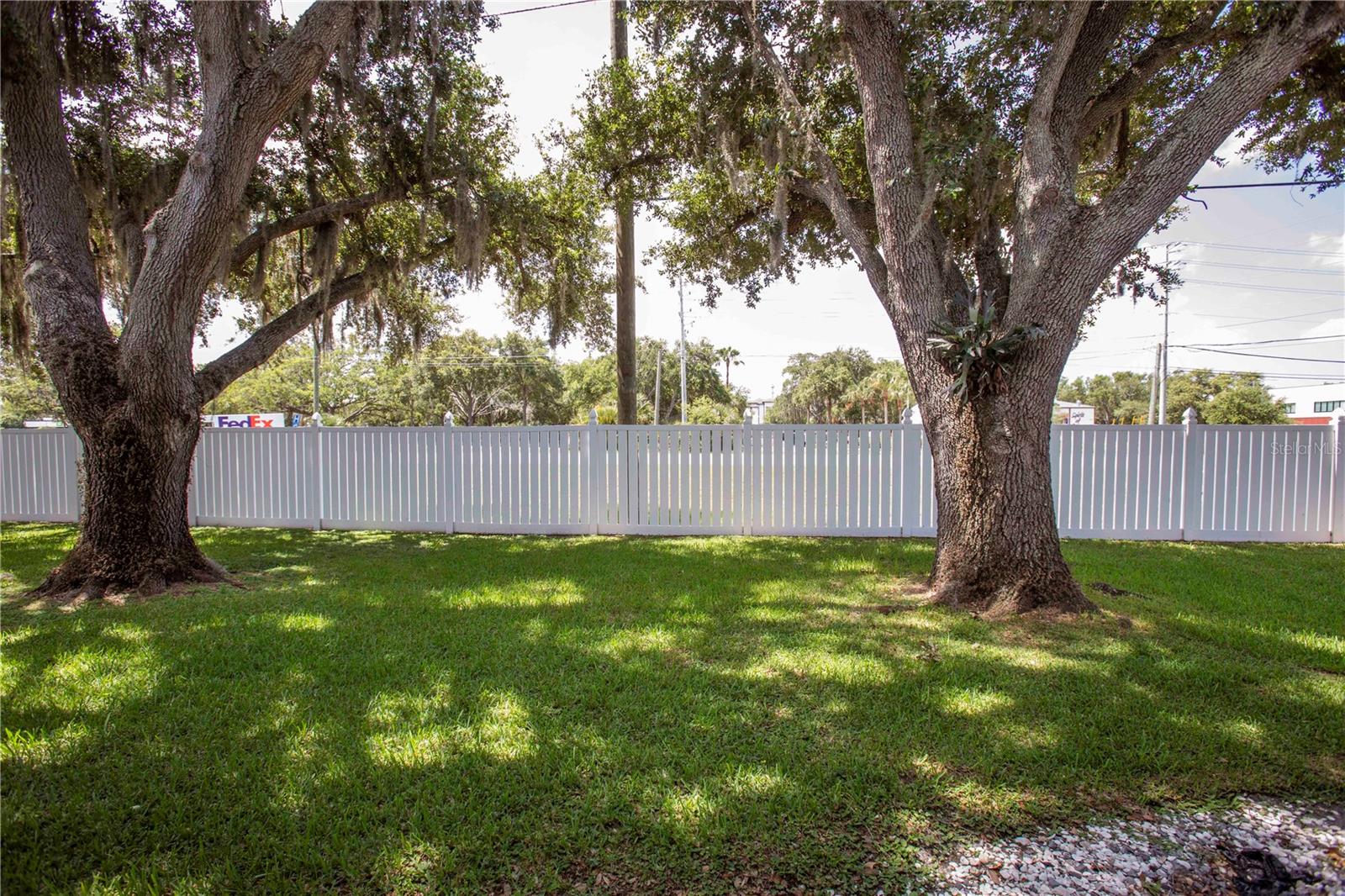 WOODTRAIL CONDO - Residential