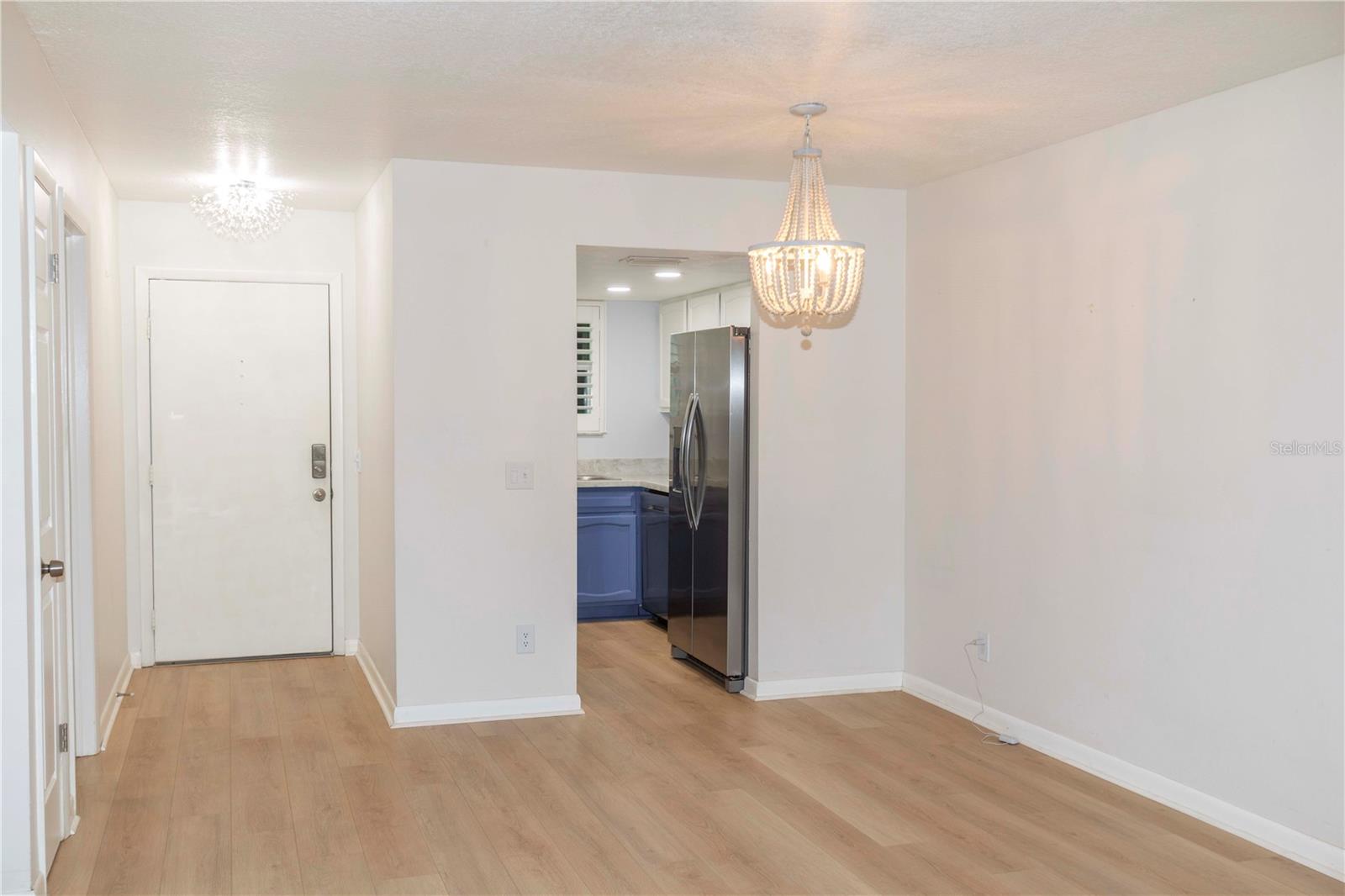 WOODTRAIL CONDO - Residential