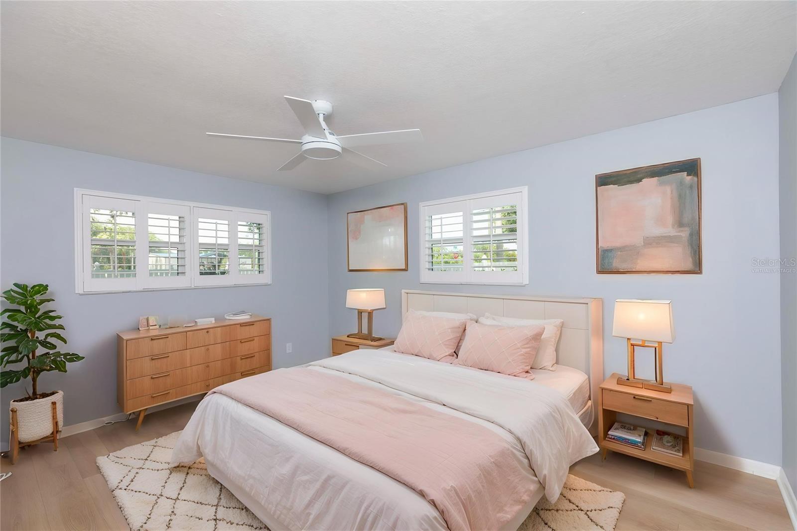 WOODTRAIL CONDO - Residential