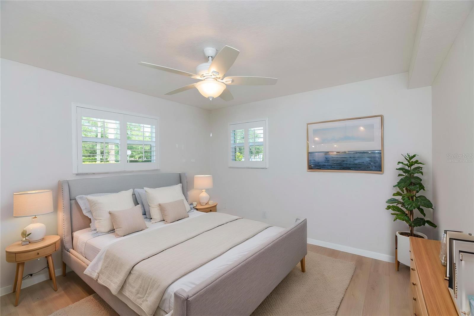 WOODTRAIL CONDO - Residential