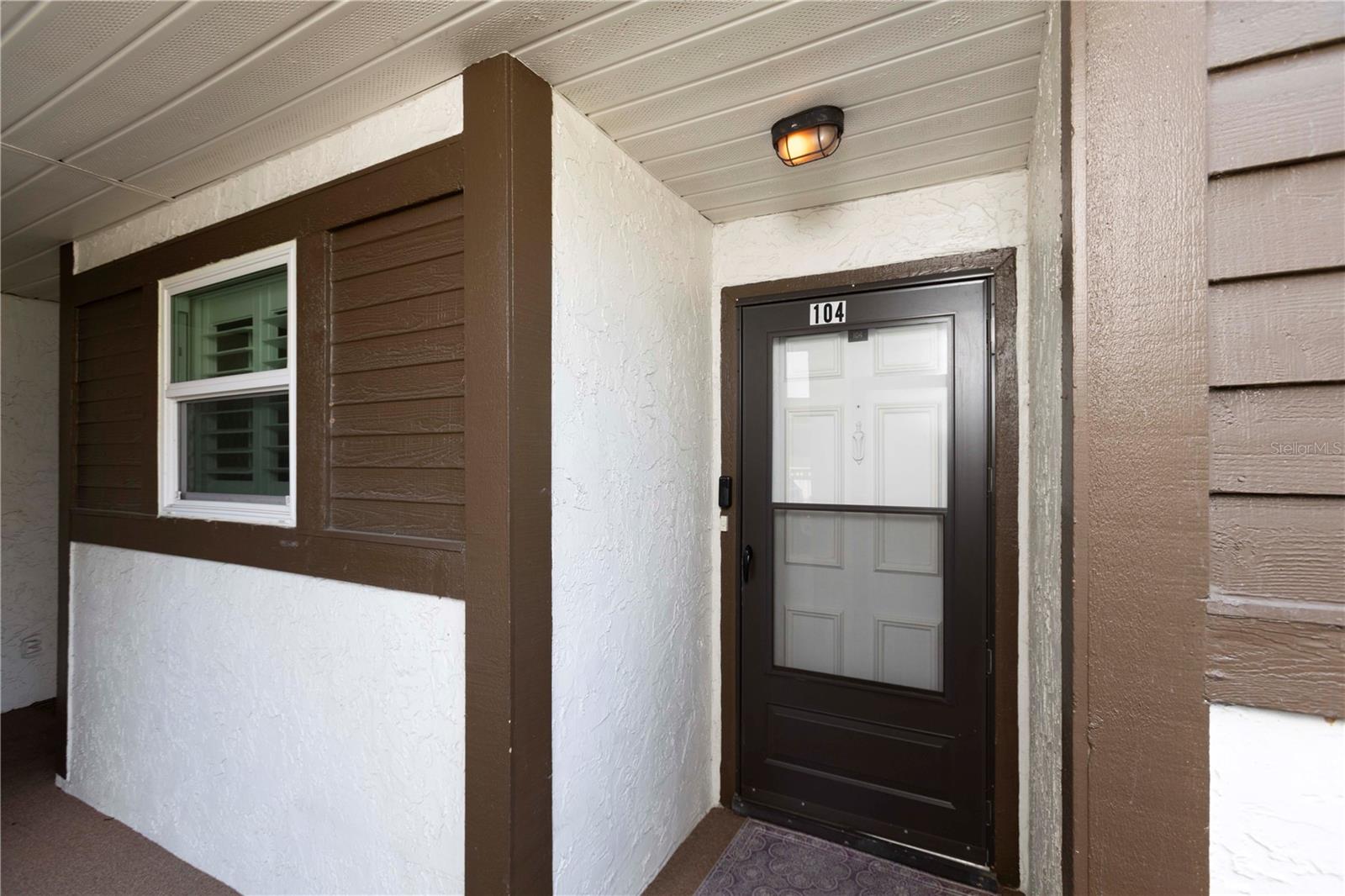 WOODTRAIL CONDO - Residential