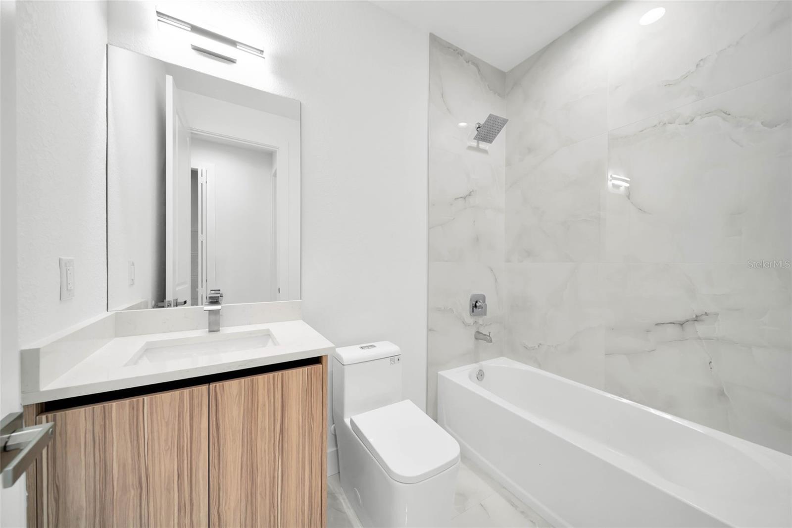 PORT CHARLOTTE SUB 29 - Residential Lease