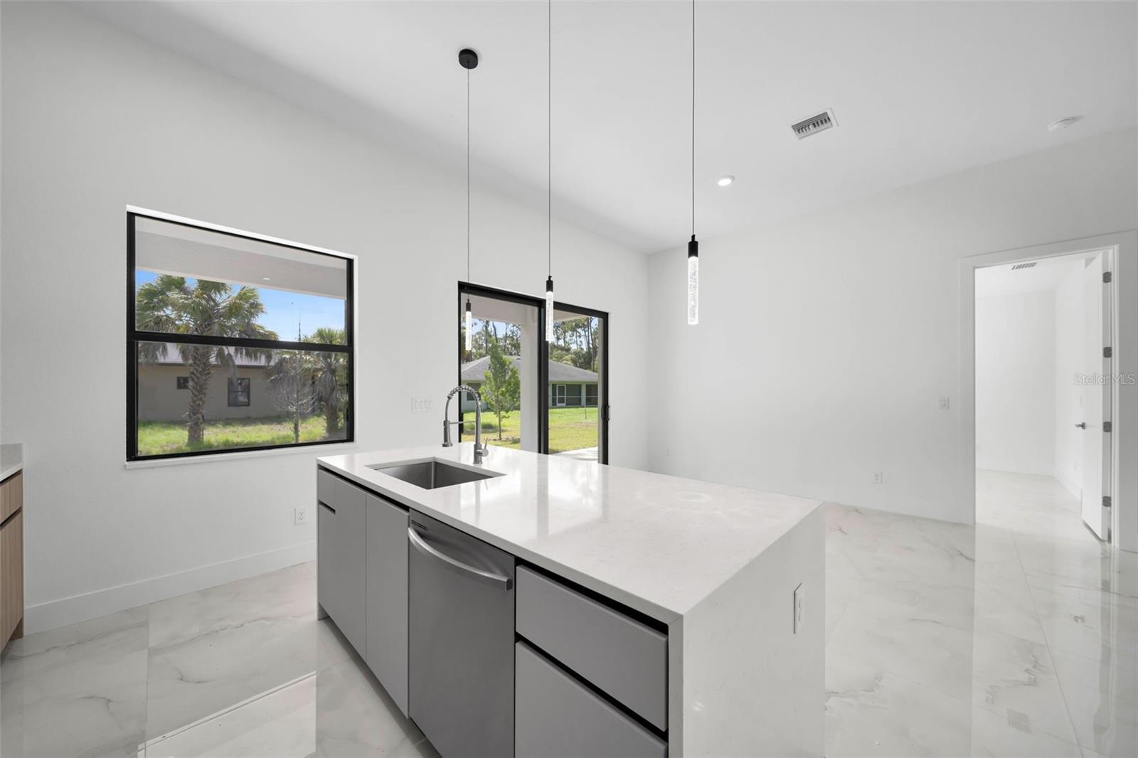 PORT CHARLOTTE SUB 29 - Residential Lease