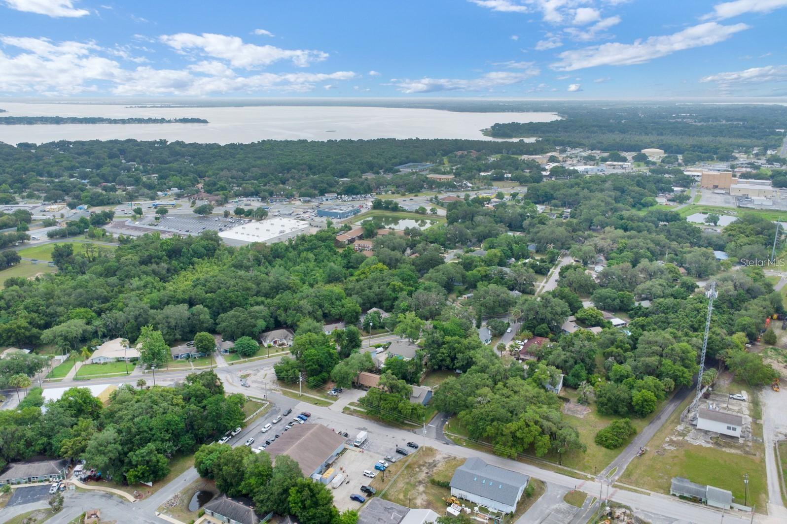 SUNSHINE PARK - Residential