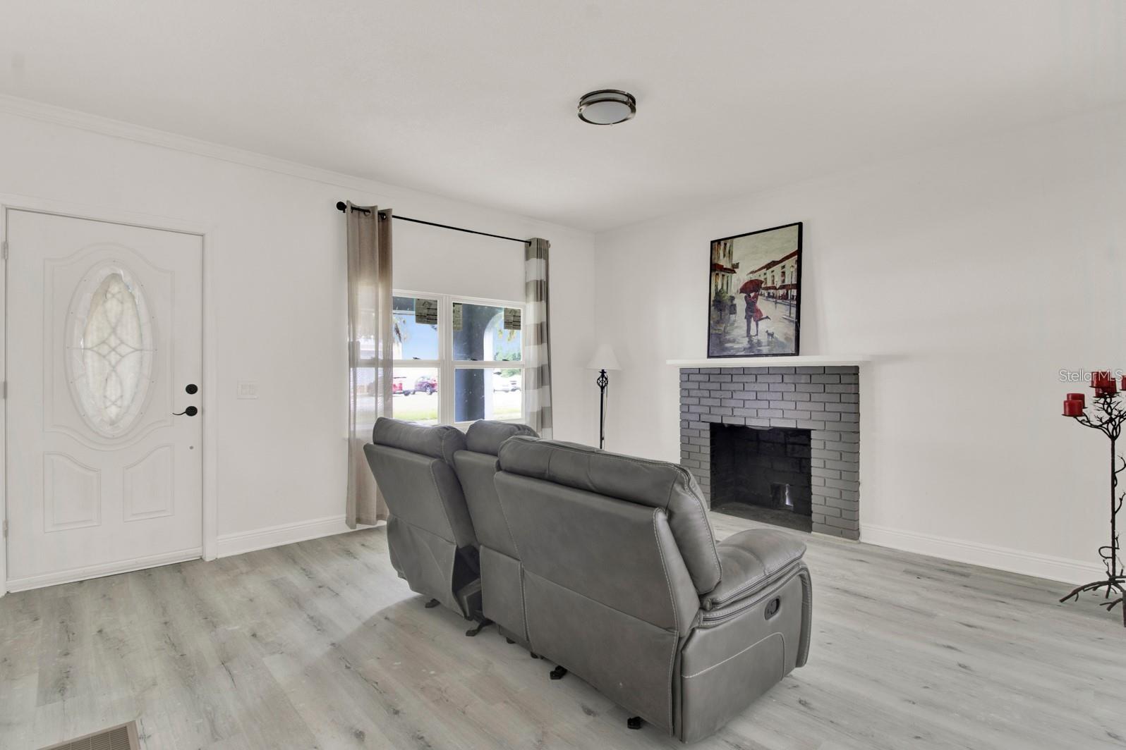 SUNSHINE PARK - Residential