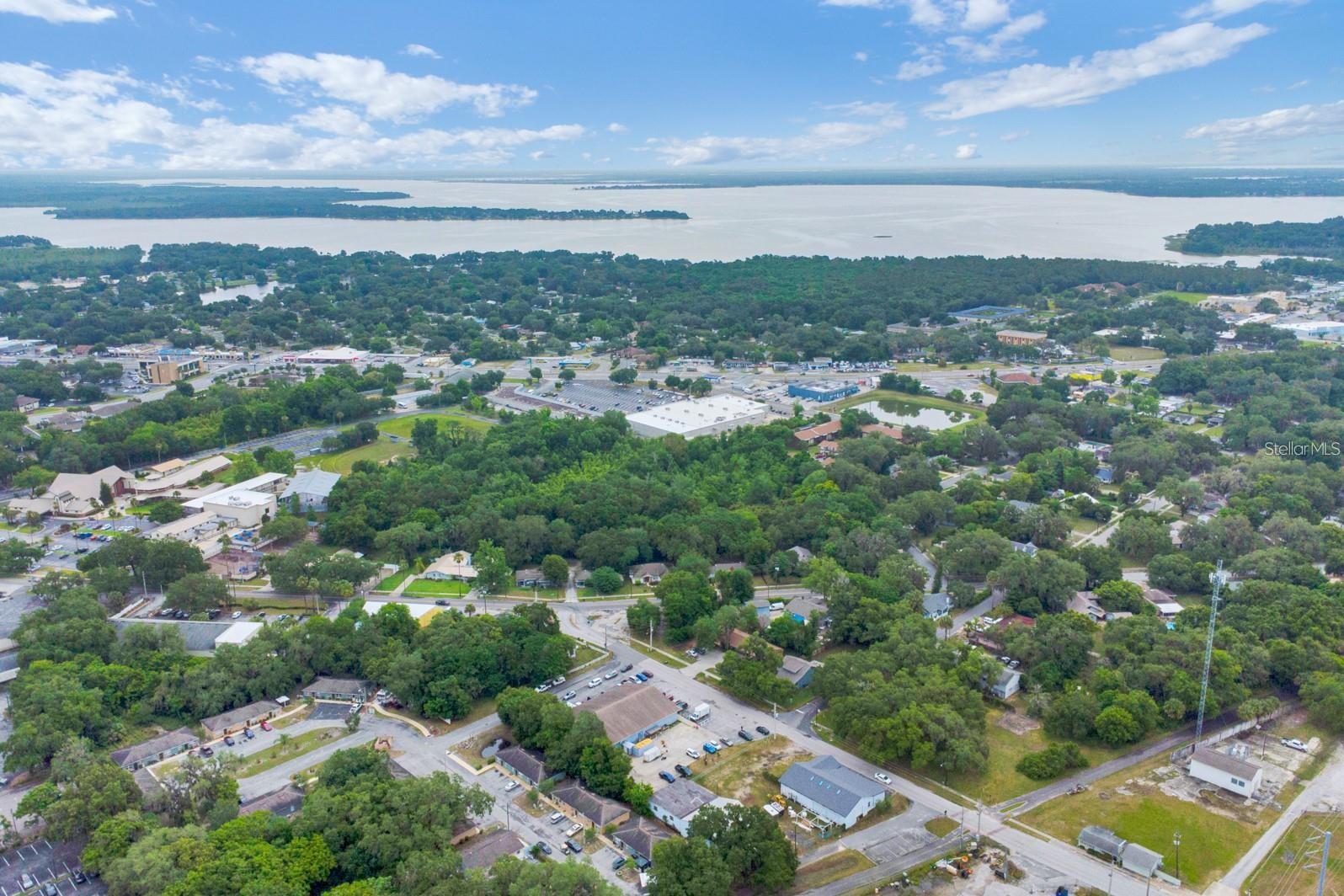 SUNSHINE PARK - Residential