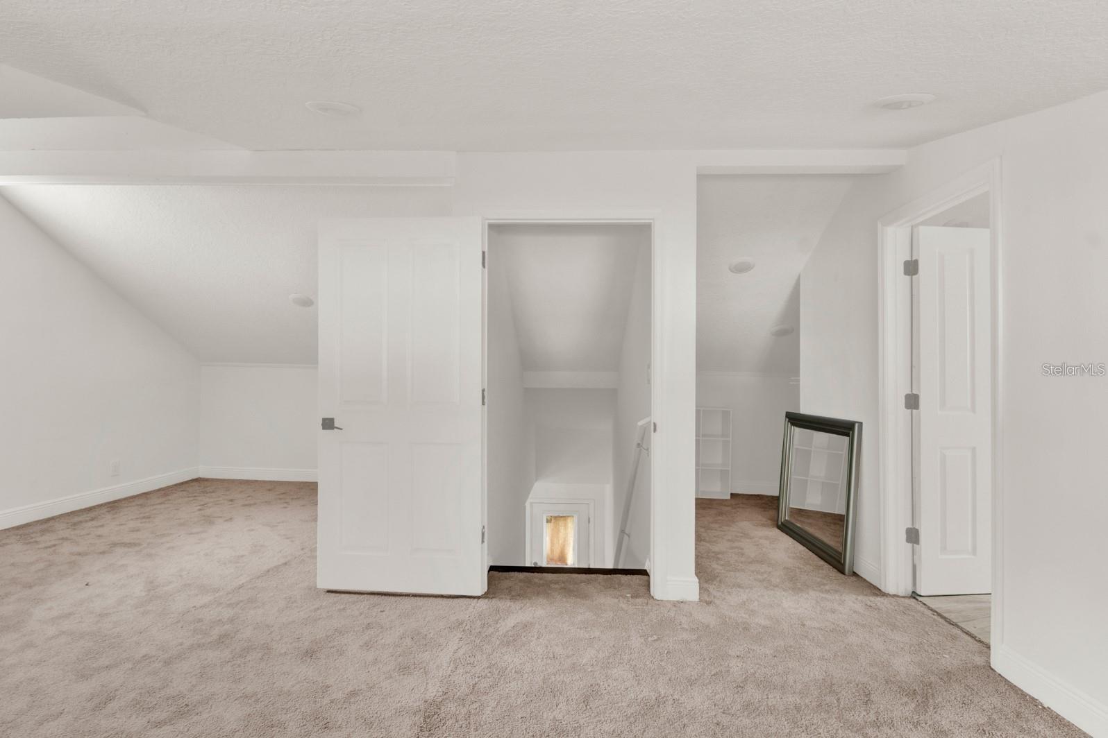 SUNSHINE PARK - Residential