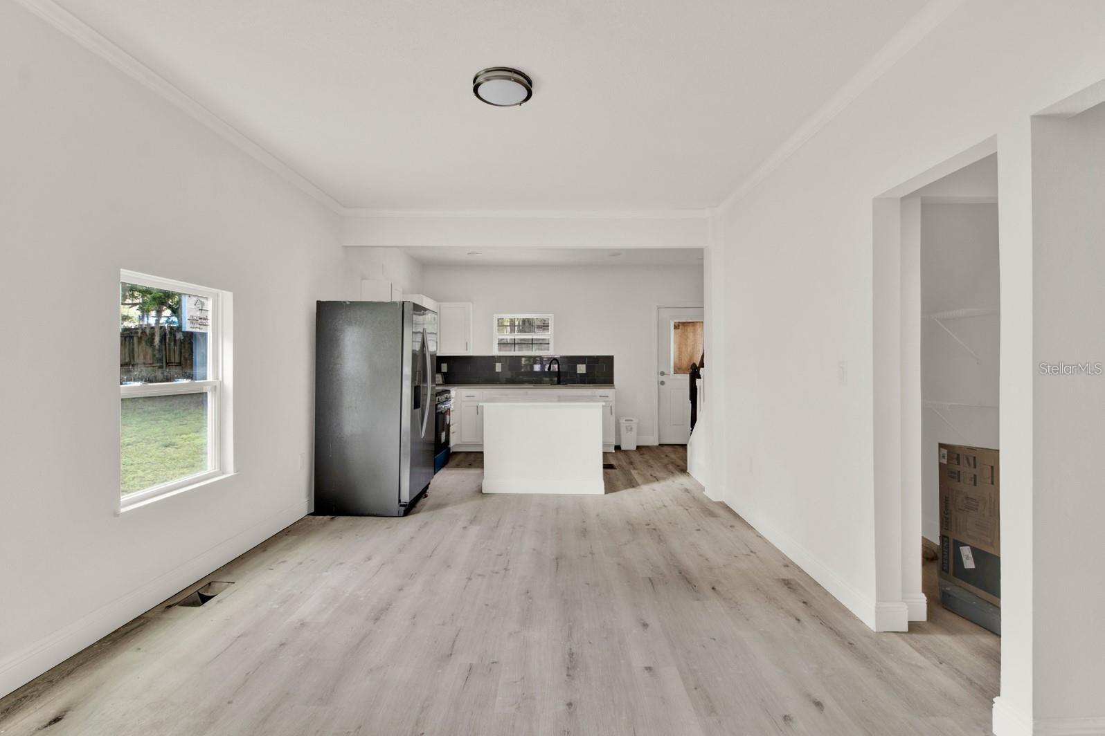 SUNSHINE PARK - Residential