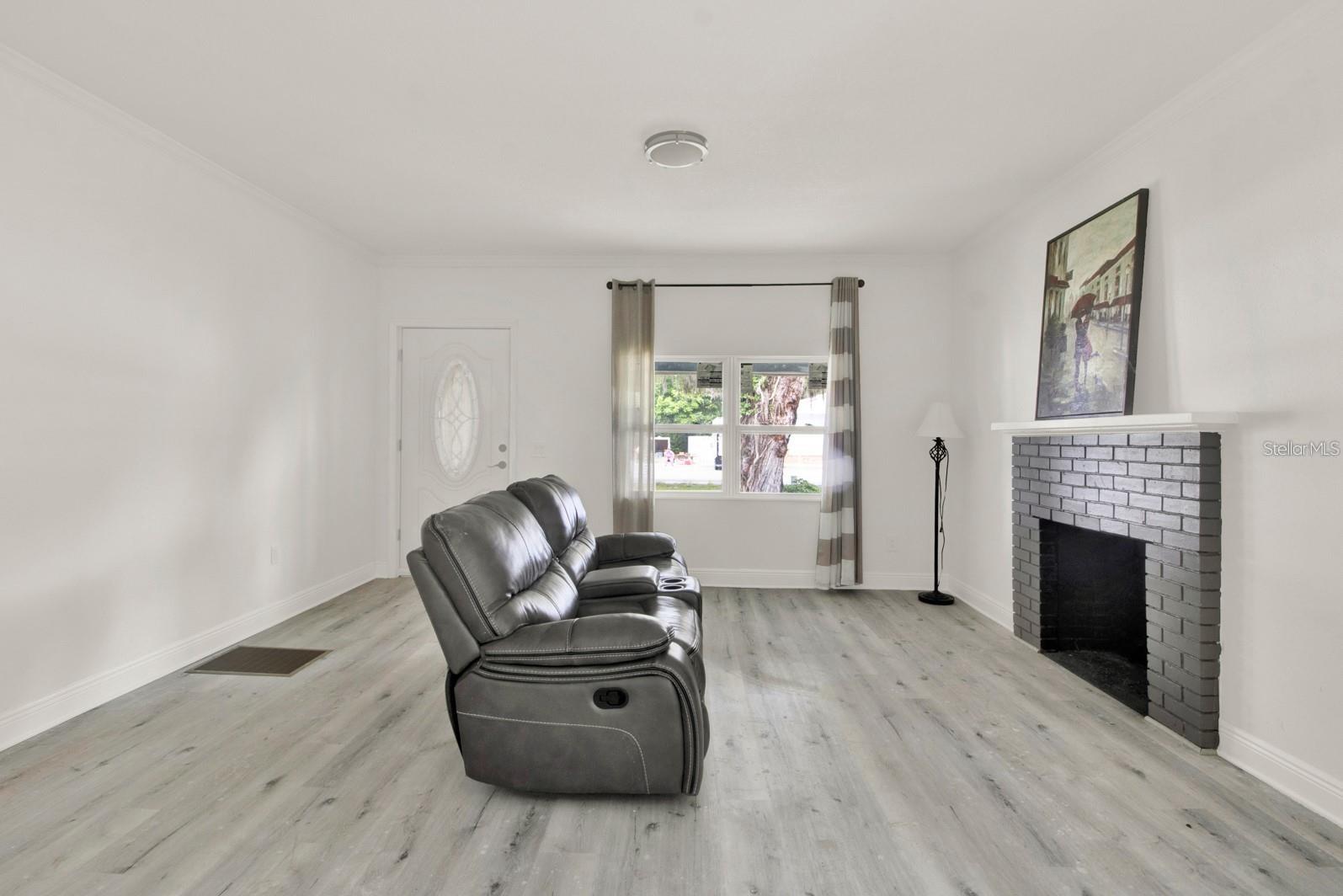SUNSHINE PARK - Residential