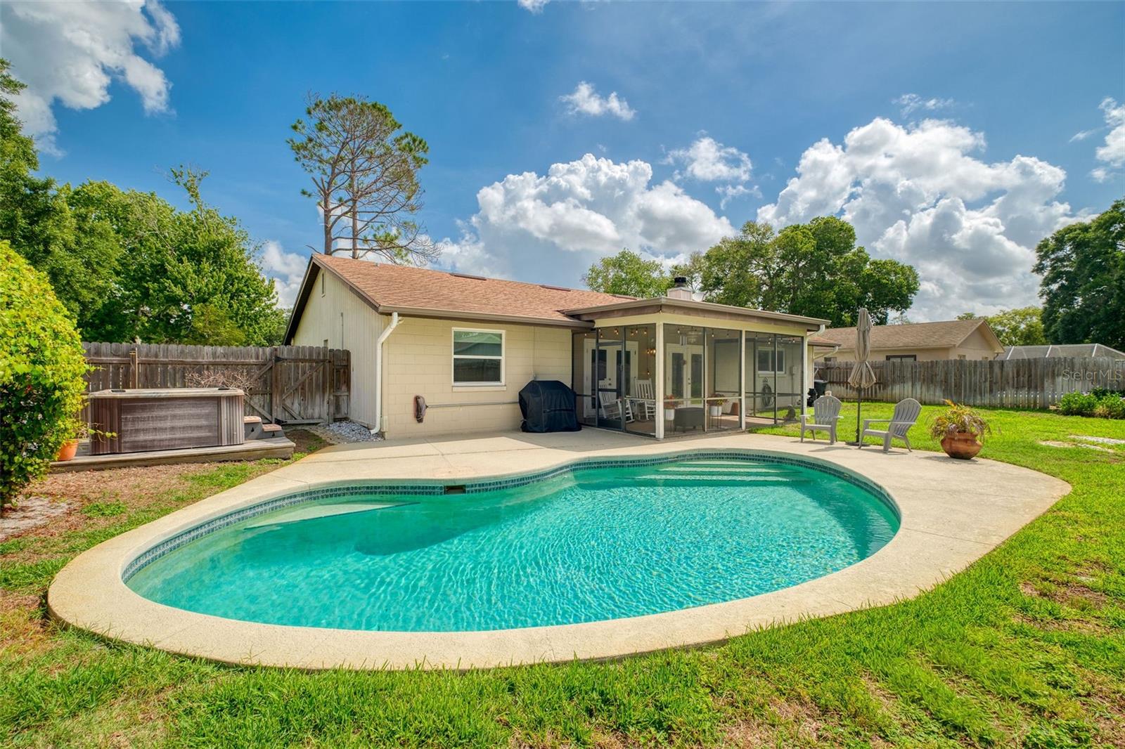 WEKIVA HUNT CLUB 3 FOX HUNT SEC 3 - Residential