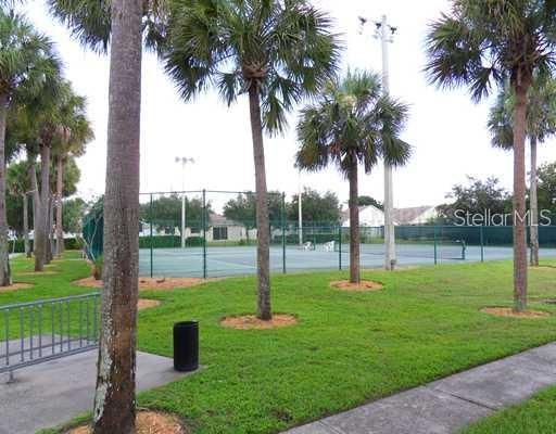 CHARLESTON PLACE TOWNHOMES - Residential Lease