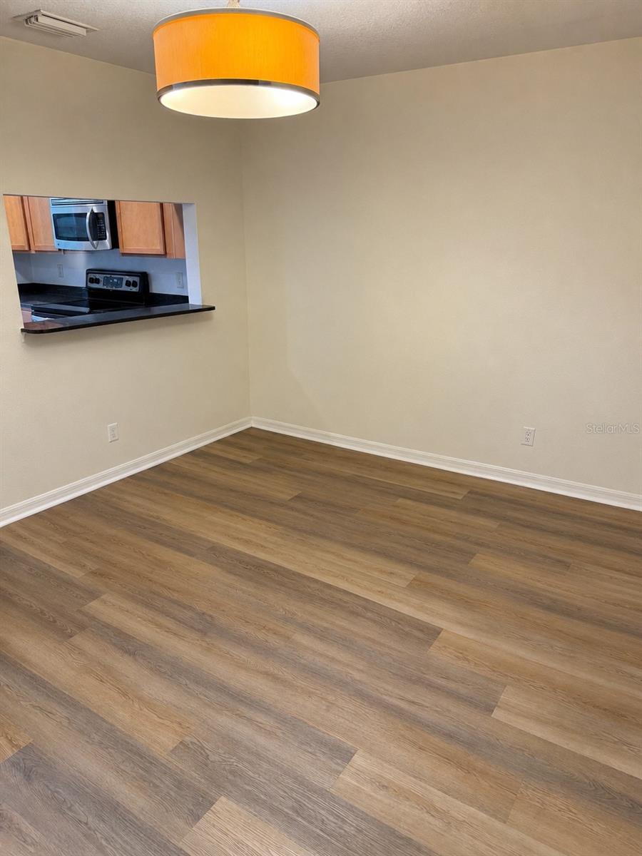 CHARLESTON PLACE TOWNHOMES - Residential Lease