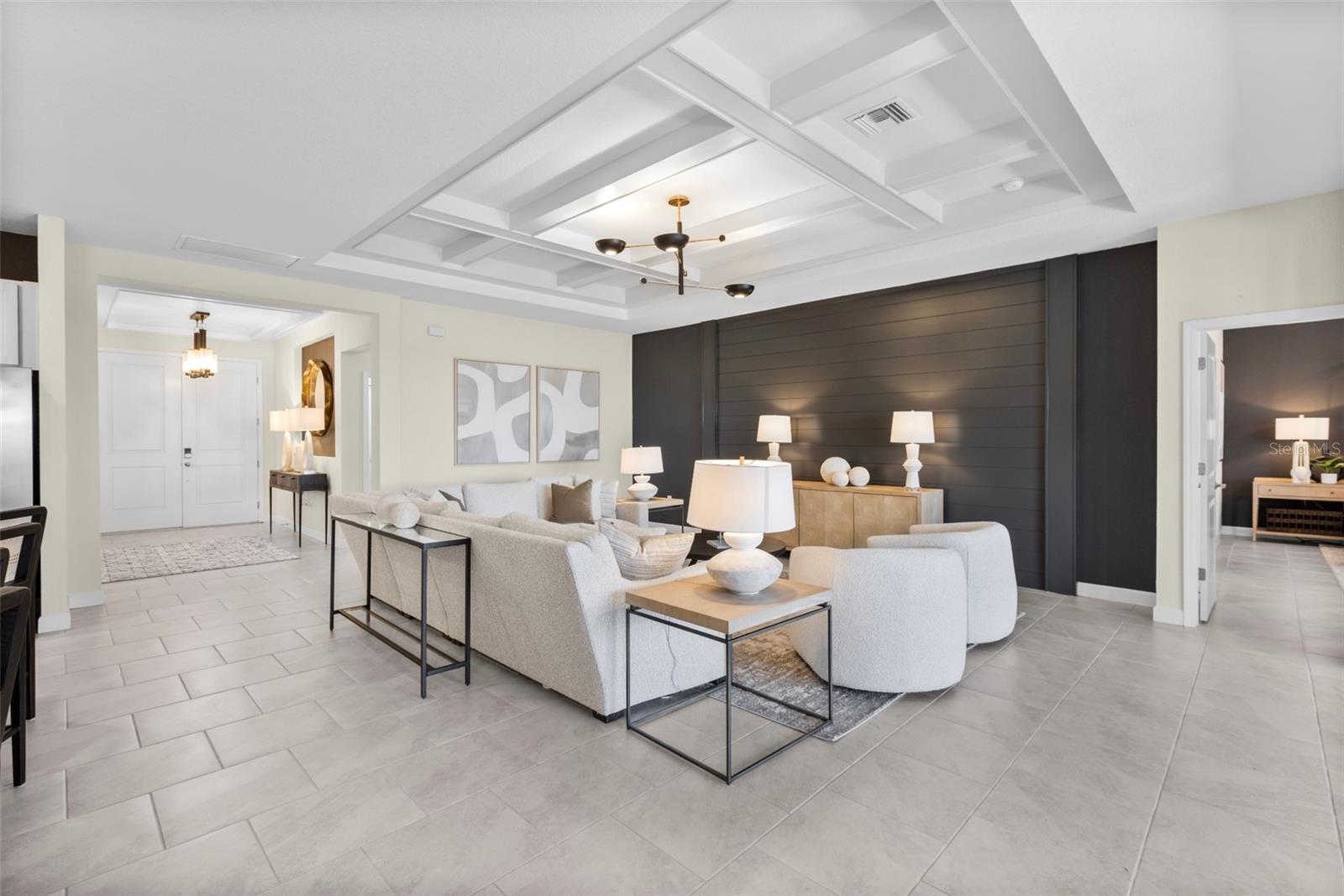 CALUSA COUNTRY CLUB - Residential