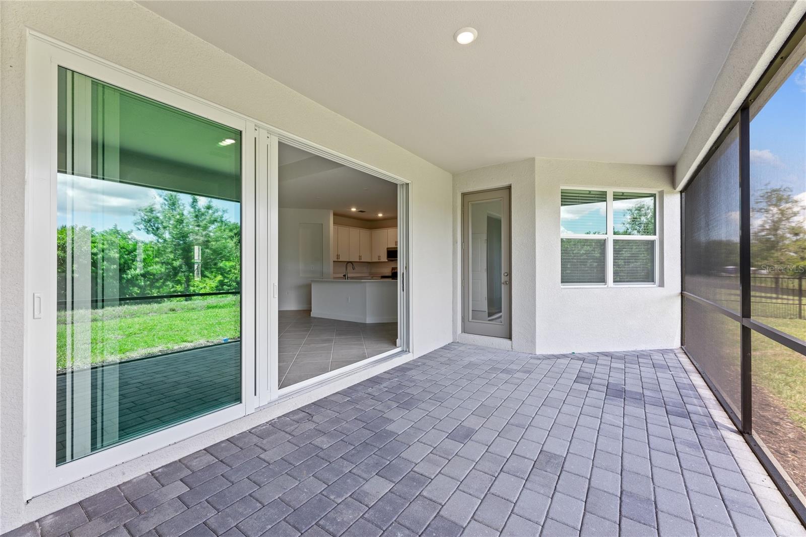 CALUSA COUNTRY CLUB - Residential