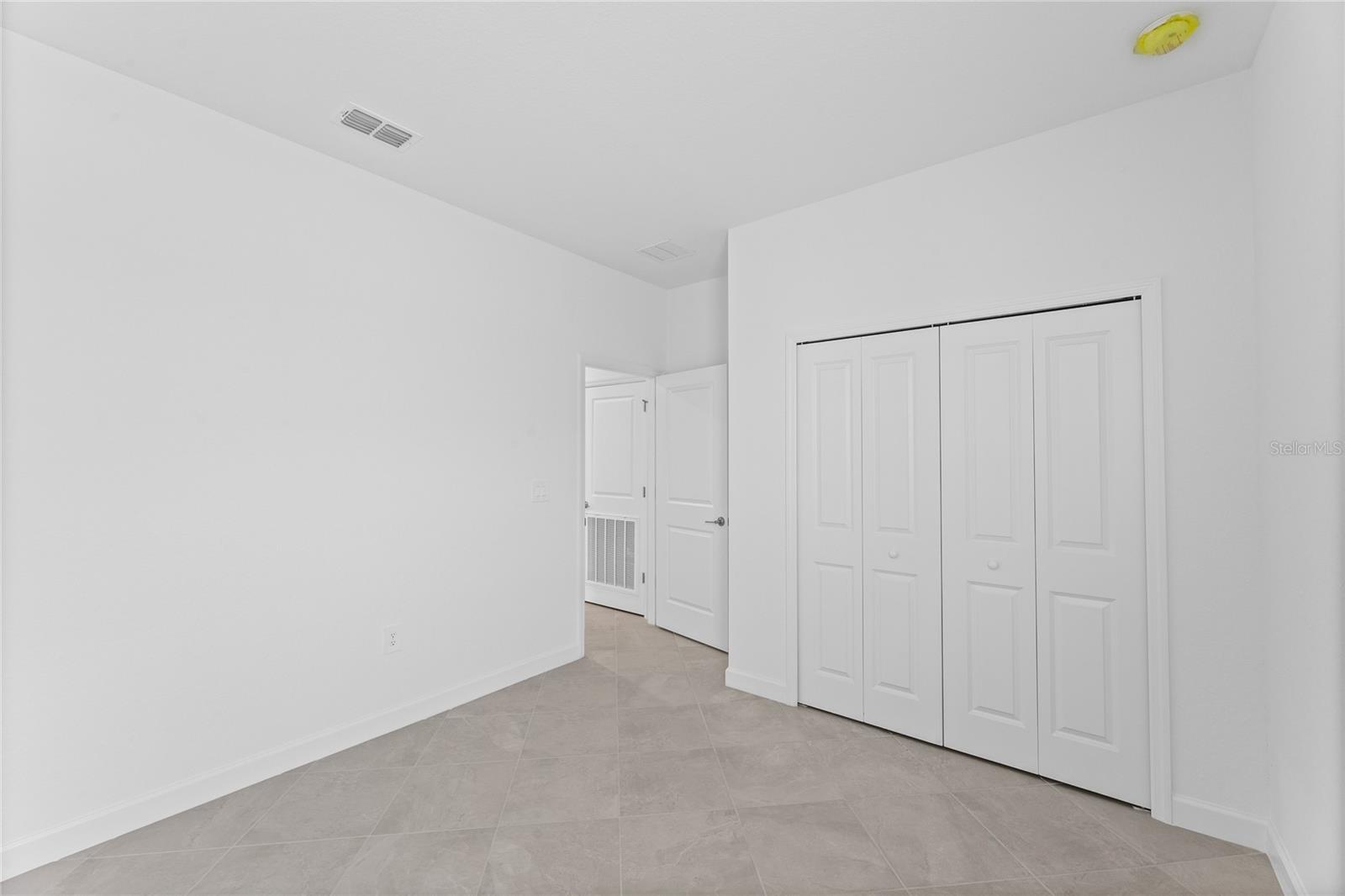 CALUSA COUNTRY CLUB - Residential