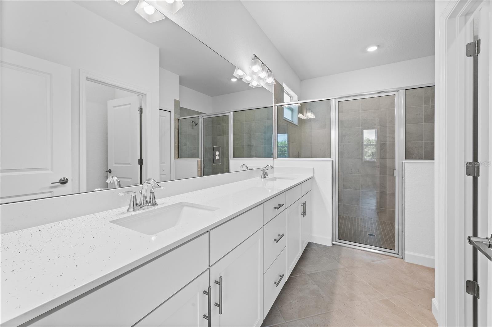 CALUSA COUNTRY CLUB - Residential