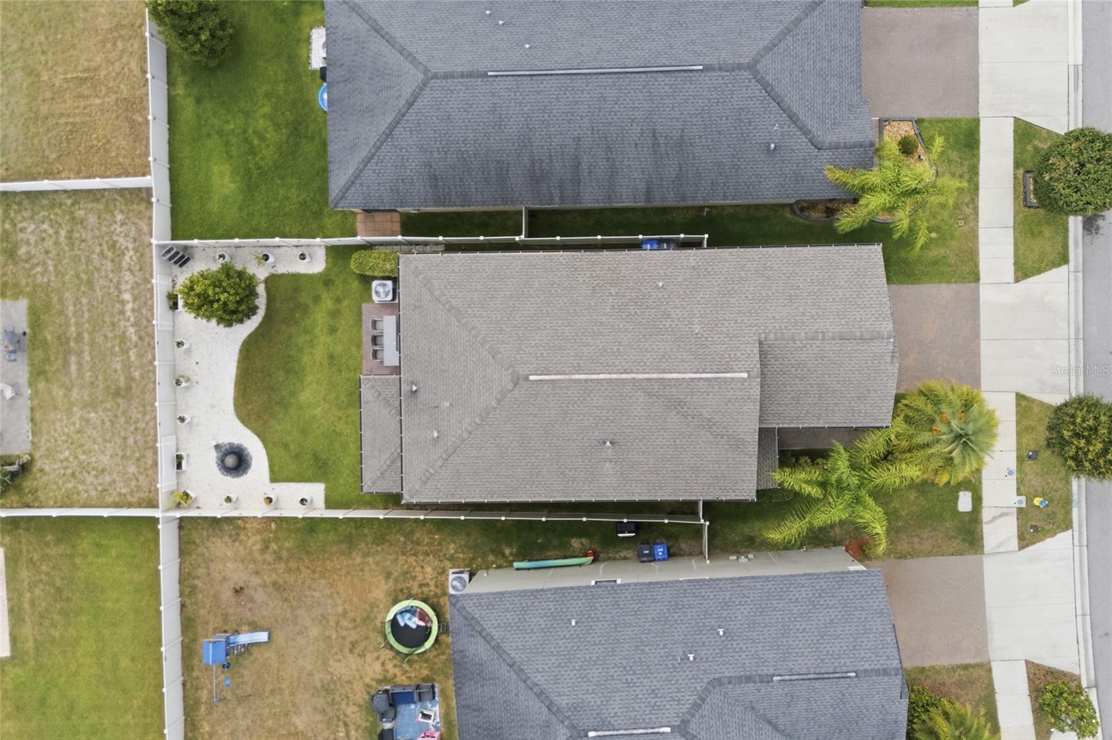BELMONT NORTH - 3935 - Residential