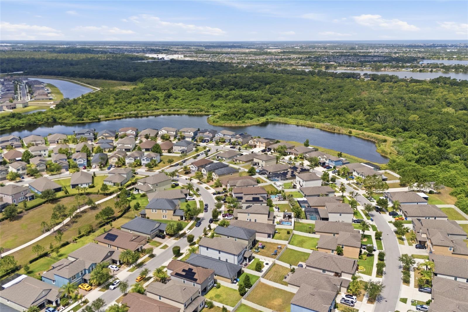 BELMONT NORTH - 3935 - Residential