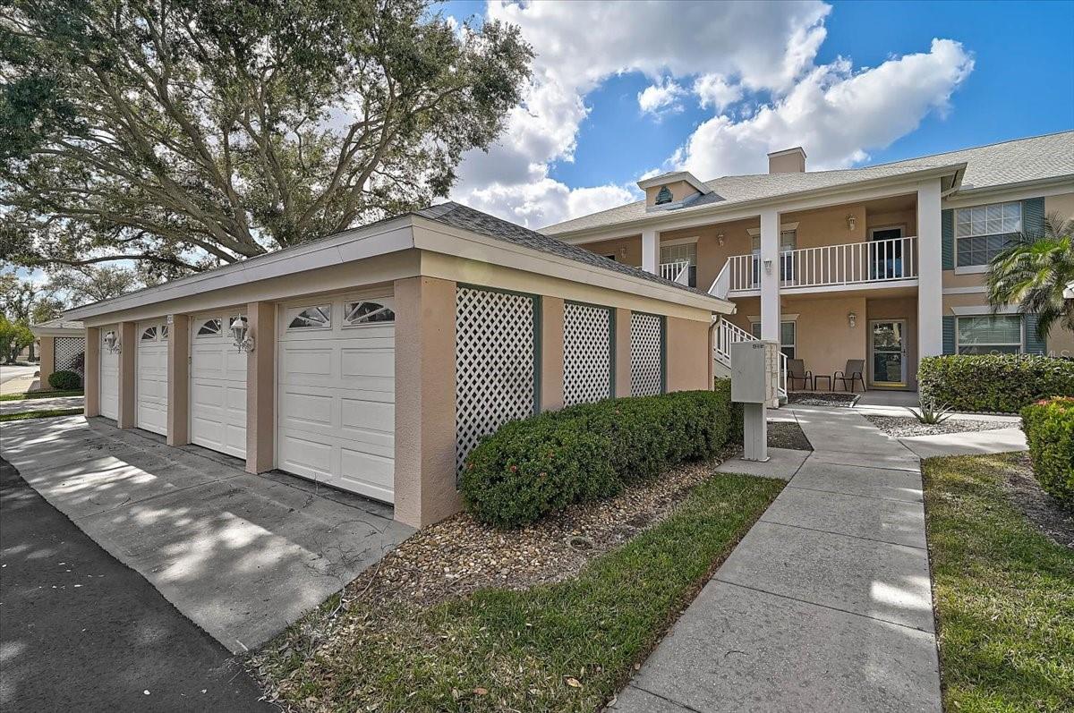 FAIRWAY TRACE - Residential