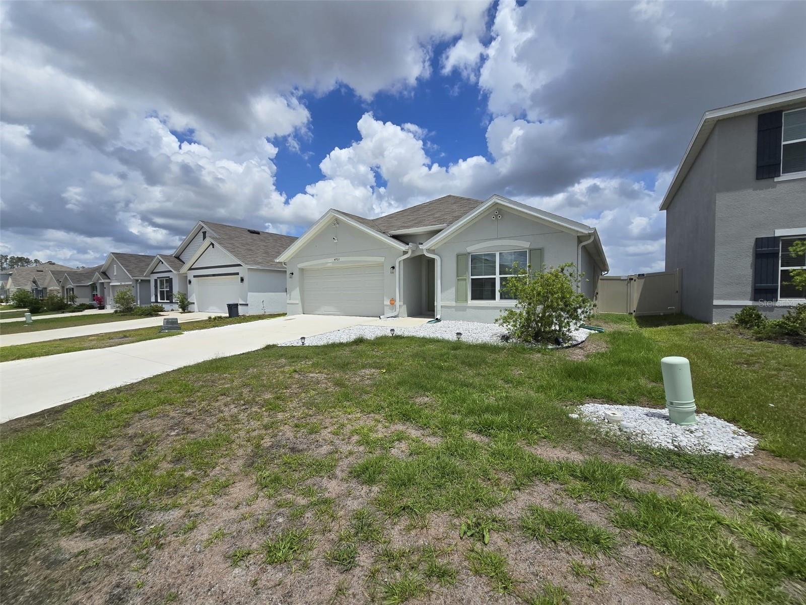 OCALA CROSSINGS SOUTH PH ONE - Residential Lease