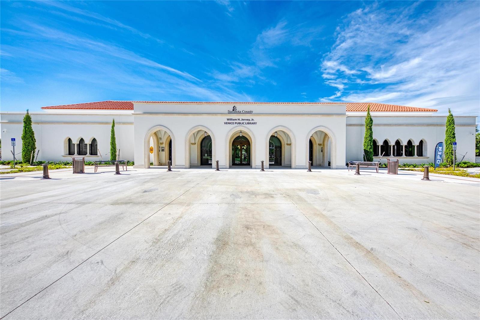 BAY OAKS ESTATES - Residential