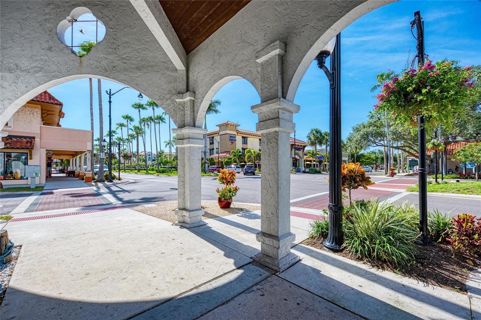 BAY OAKS ESTATES - Residential