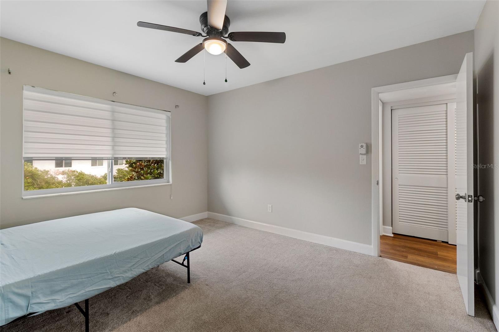 LAKE MAITLAND TERRACE APTS - Residential