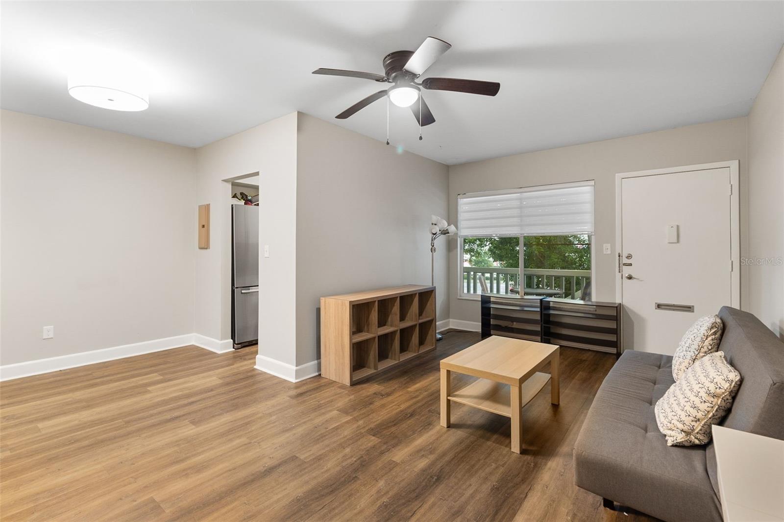 LAKE MAITLAND TERRACE APTS - Residential