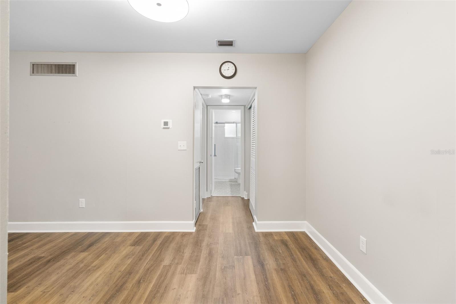 LAKE MAITLAND TERRACE APTS - Residential