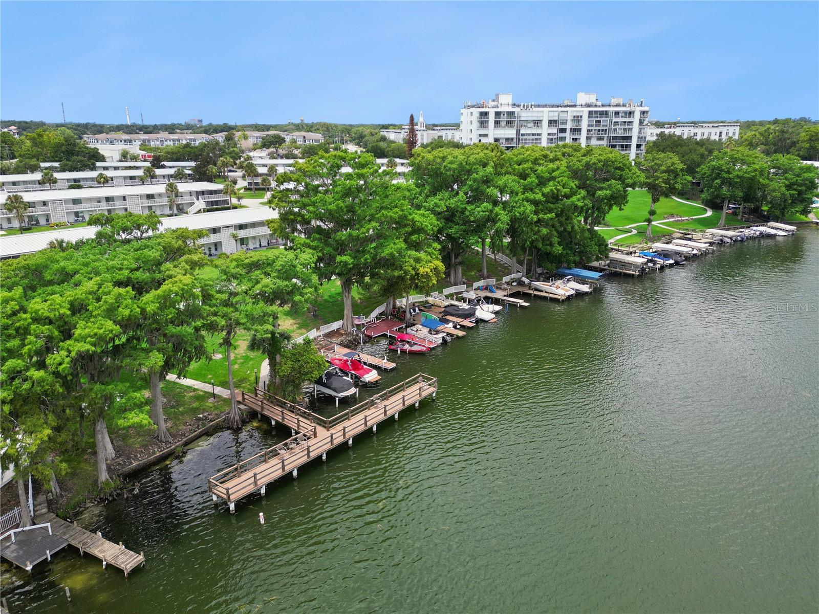 LAKE MAITLAND TERRACE APTS - Residential