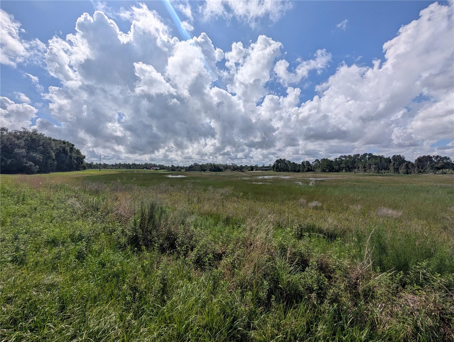 INDIAN LAKE ESTATES - Land