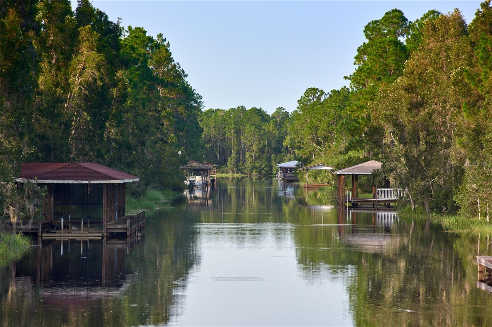 INDIAN LAKE ESTATES - Land