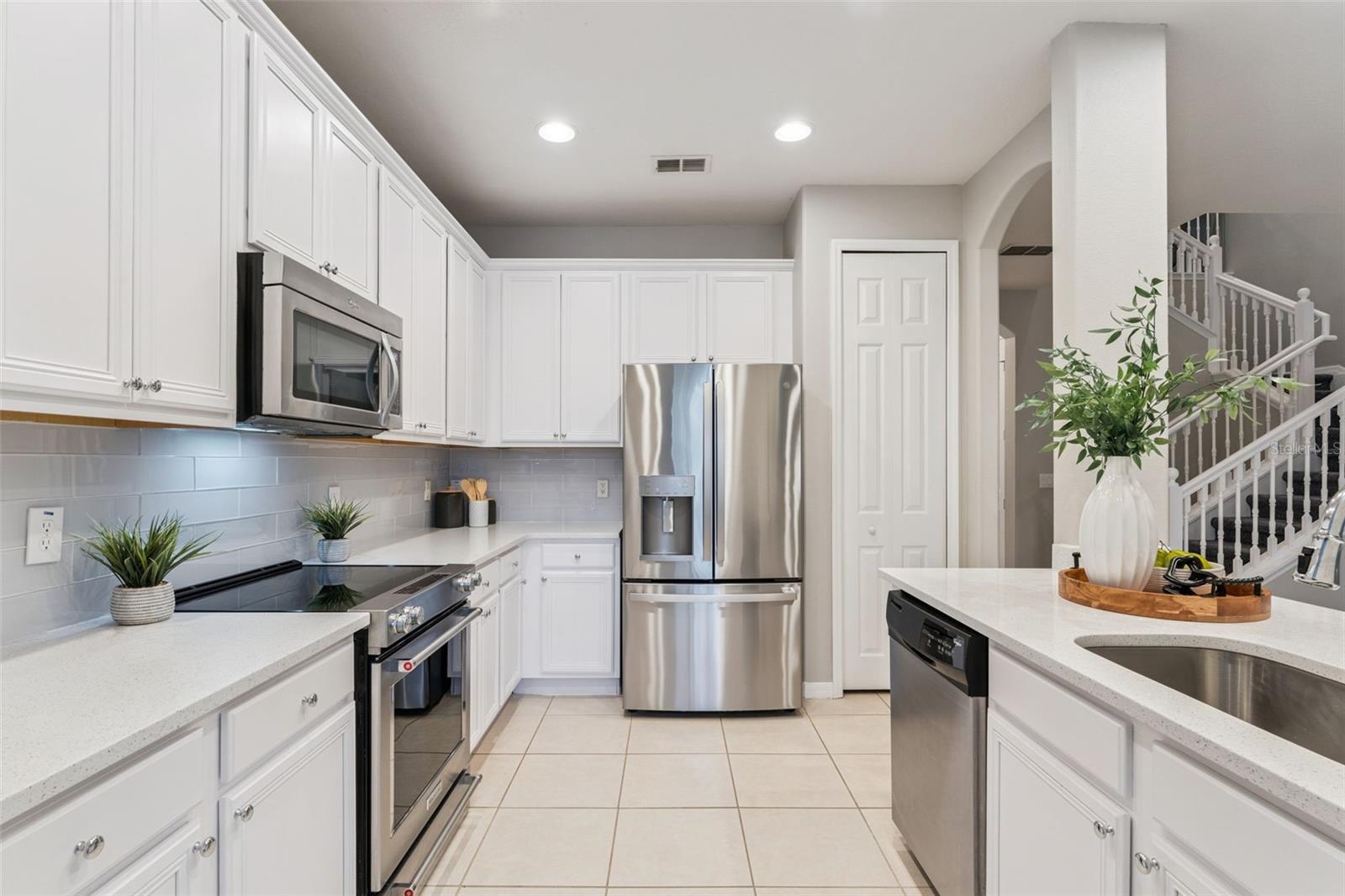 WOODLAND TERR AT TIMBER SPGS - Residential