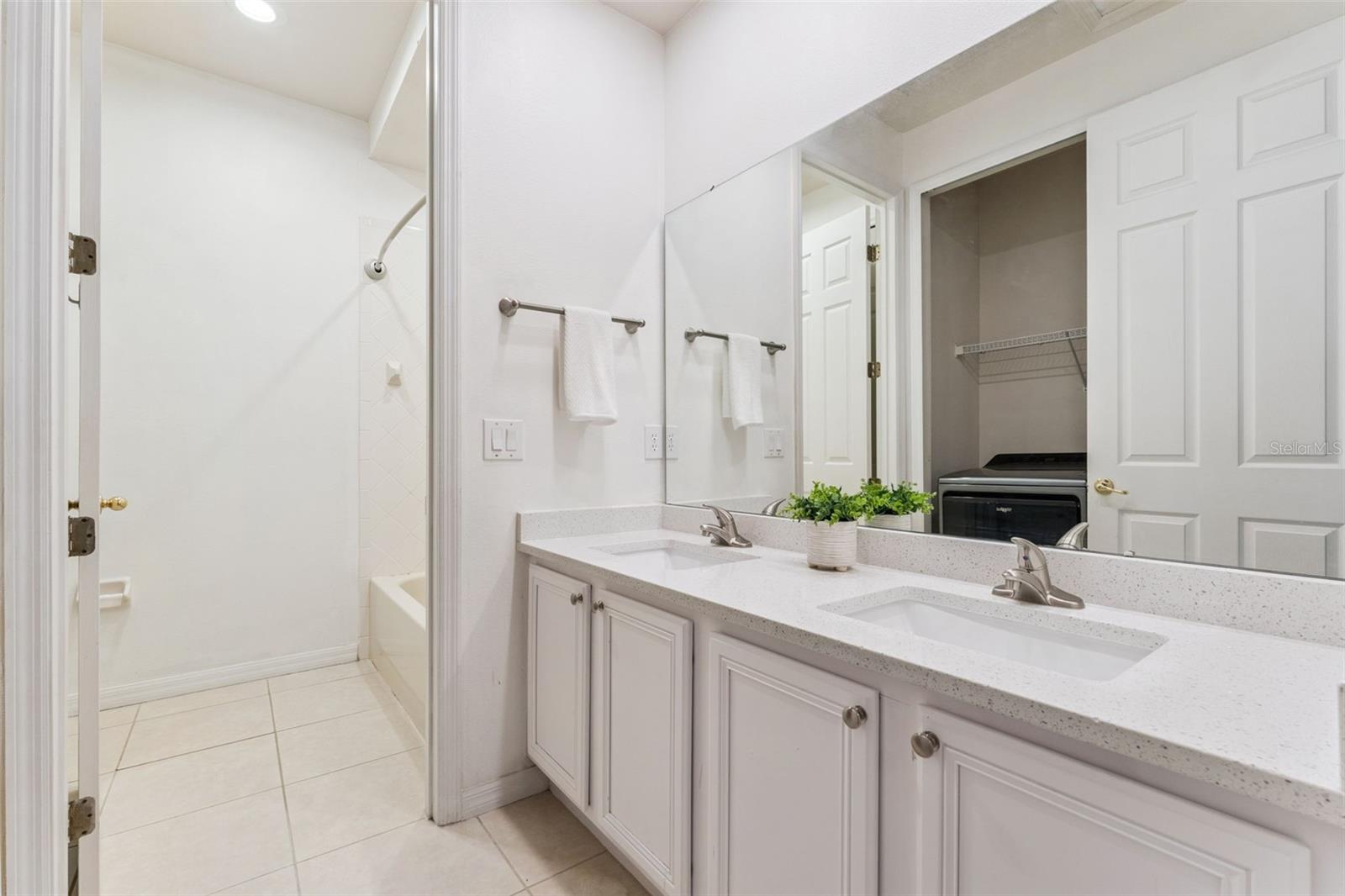 WOODLAND TERR AT TIMBER SPGS - Residential
