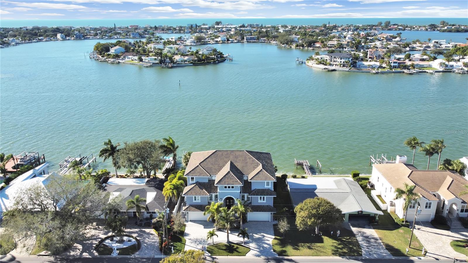 HARBOR BLUFFS SEC 4 - Residential