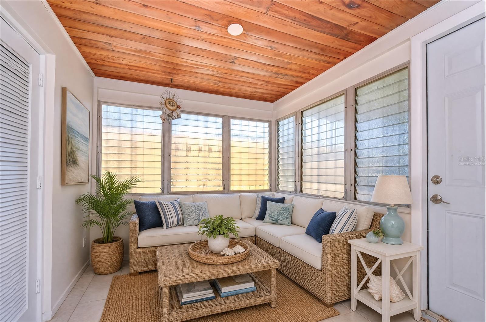 BAYSIDE 2ND ADD TO ST PETE BEACH - Residential Lease