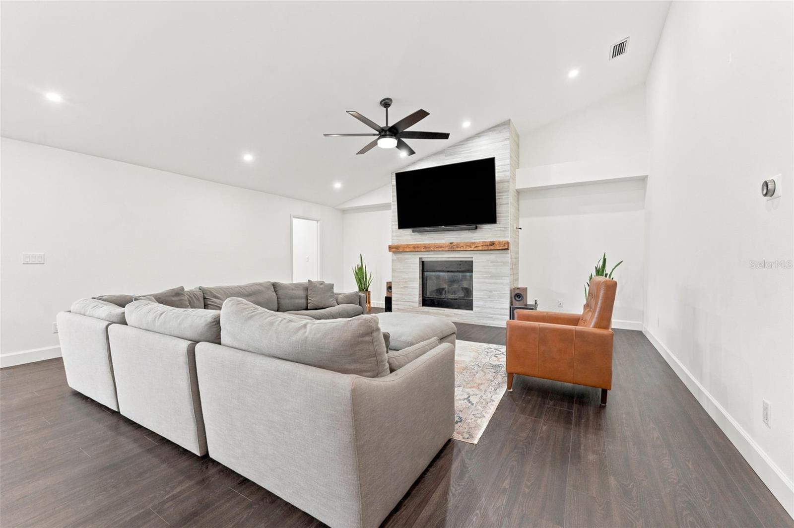 RESERVE AT LAKE TARPON THE - Residential