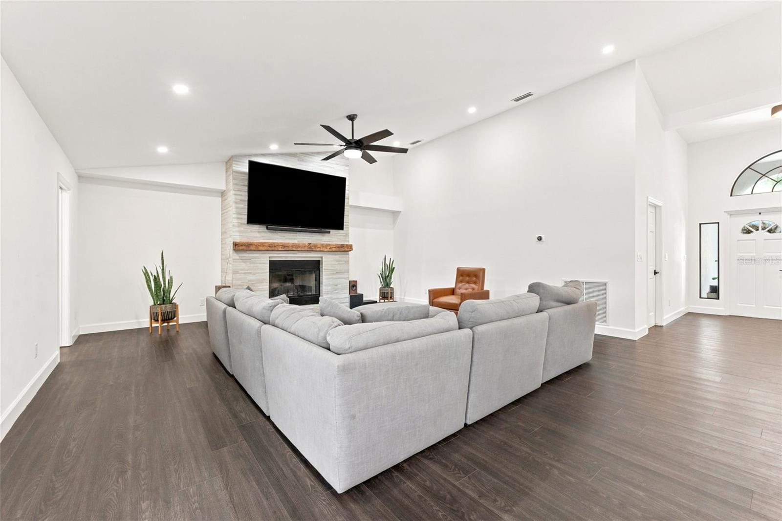 RESERVE AT LAKE TARPON THE - Residential