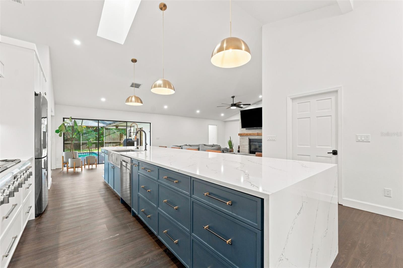RESERVE AT LAKE TARPON THE - Residential