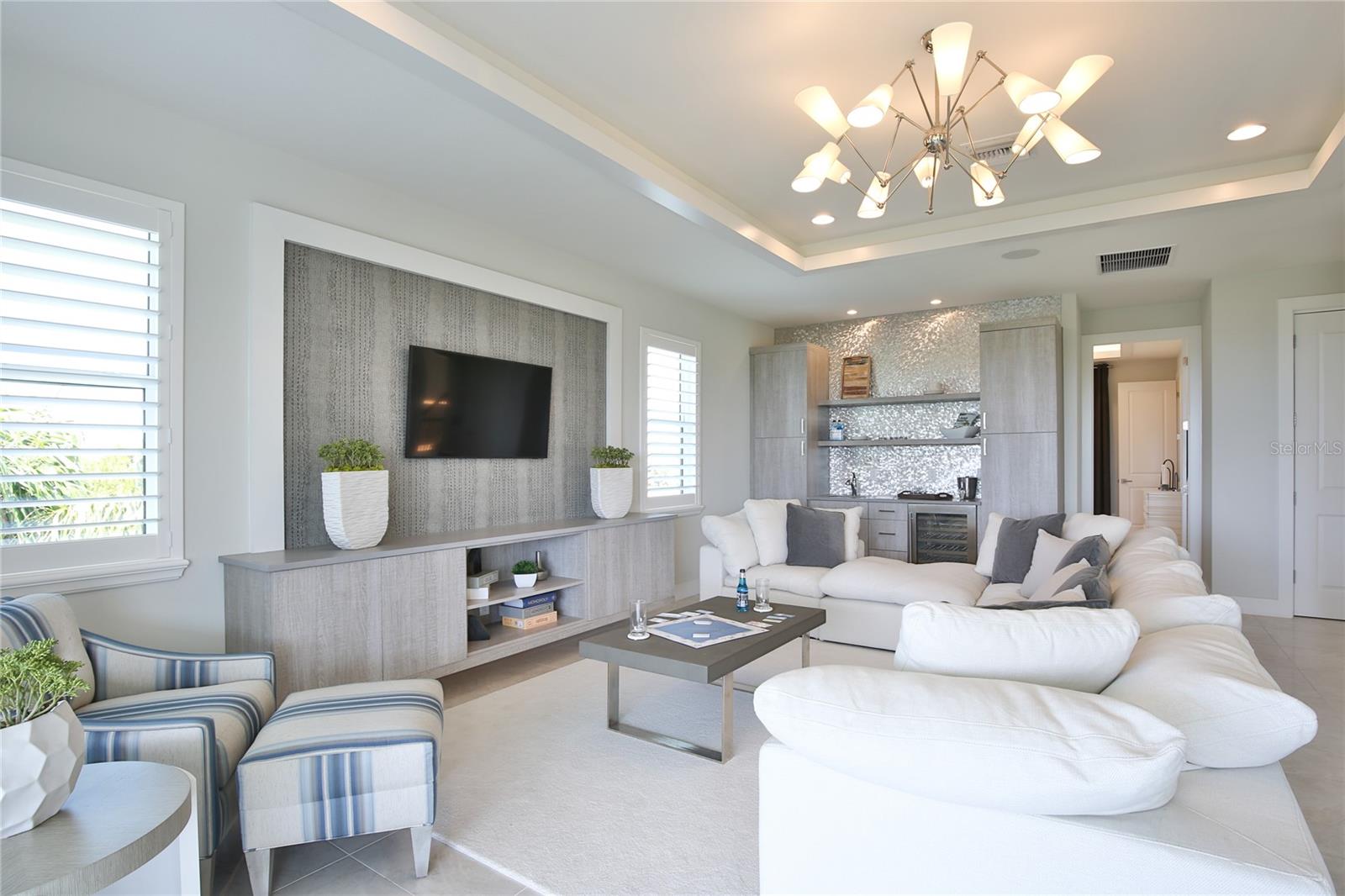 LEGENDS BAY - Residential